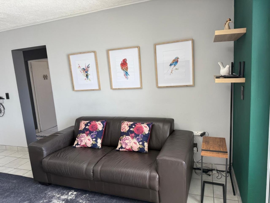 2 Bedroom Property for Sale in Hartenbos Heuwels Western Cape